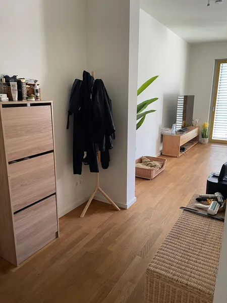 Lebendig wohnen in Charlottenburg: 3-Zimmer-Apartment mit Balkon — photo 1